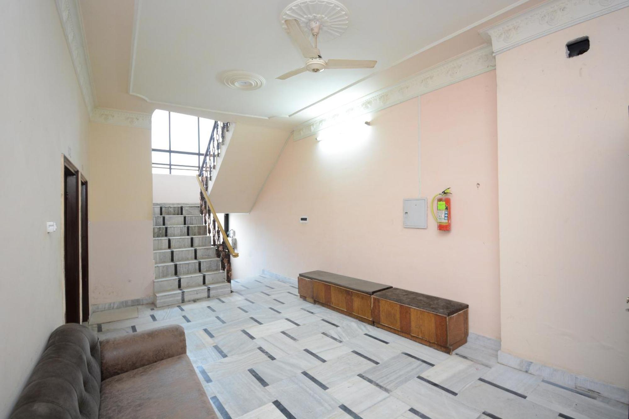 Hotel Asia Palace Pathānkot Zewnętrze zdjęcie